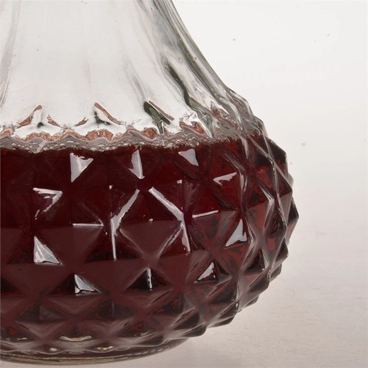 diamond whisky decanter3