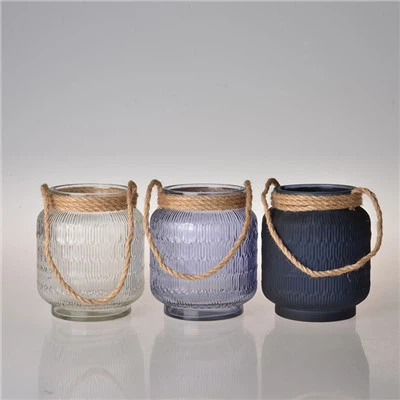 حامل شموع مزهرية بمقبض من القش