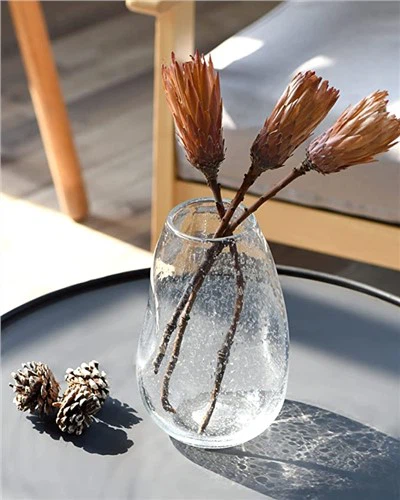 مزهرية زجاجية شفافة منفوخة يدوياً